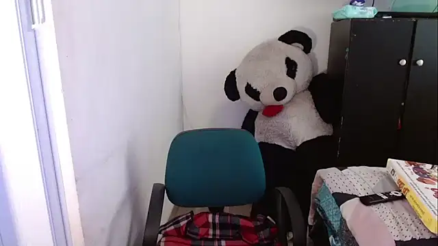  annie rosse online show from February 20, 2026, 7:38 pm