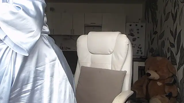V-Alice online show from May 28, 2026, 10:32 am