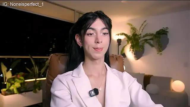 Ms Sammy online show from April 29, 2026, 1:32 am