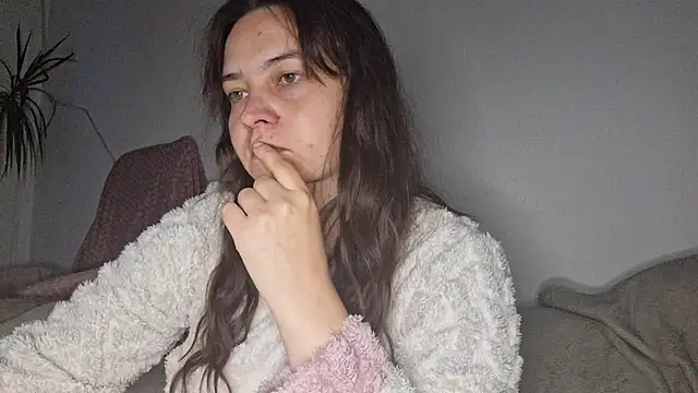 Cyndee Winter online show from October 5, 2025, 4:31 pm