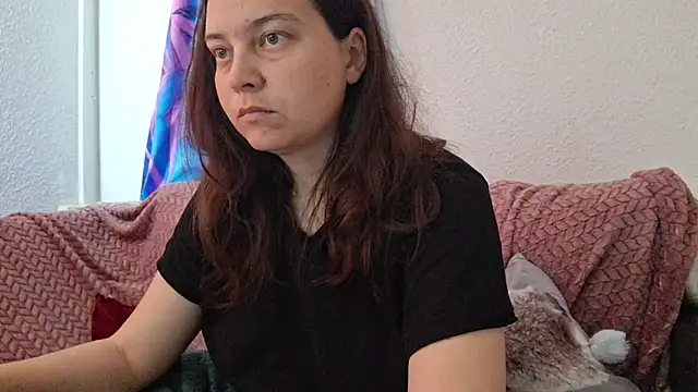 Snapshot of Cyndee_Winter chatting on June 4, 2026, 8:30 am Cyndee Winter online show from June 4, 2026, 8:30 am