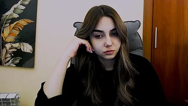 Lili magic online show from March 4, 2025, 2:21 pm