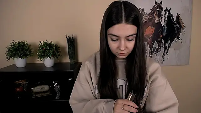 Lili magic online show from March 6, 2026, 10:43 am