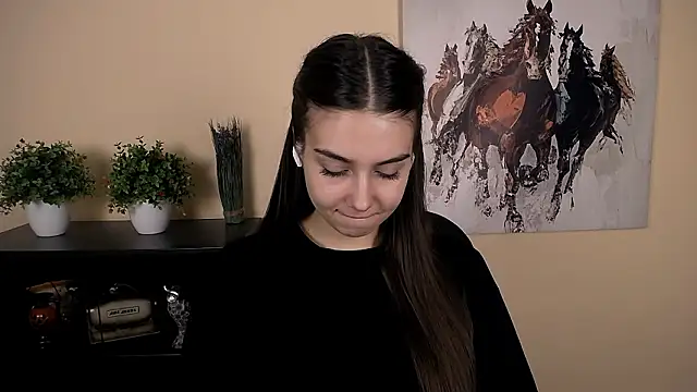 Lili magic online show from March 11, 2026, 8:52 am