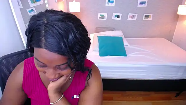 kiara evanss online show from March 20, 2025, 2:19 am