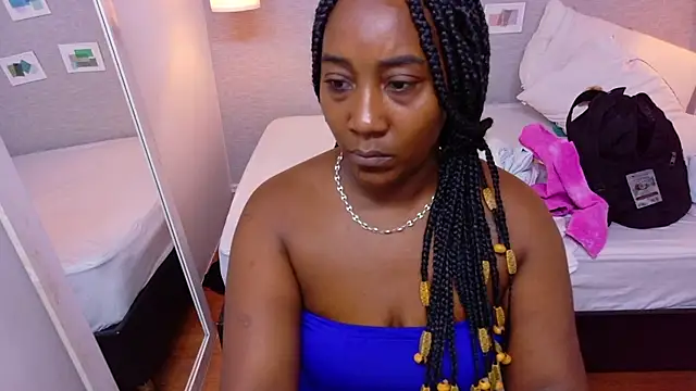 kiara evanss online show from September 15, 2025, 2:39 pm