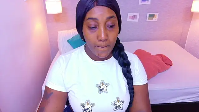 kiara evanss online show from March 18, 2026, 8:53 pm