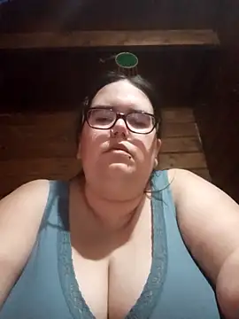 gatitabuena-90 online show from March 4, 2026, 2:14 pm