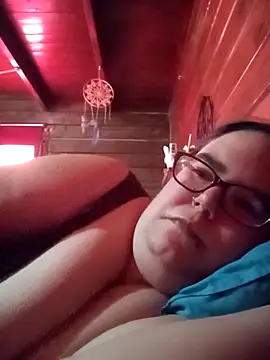 gatitabuena-90 online show from March 26, 2026, 5:33 pm