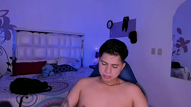 Niicky1  online show from February 25, 2025, 8:53 pm