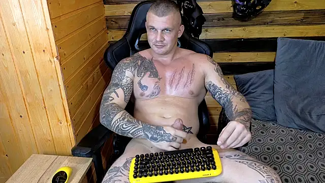 MrrKray online show from October 21, 2025, 6:29 pm