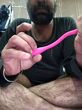 lund lol online show from February 1, 2026, 8:23 am