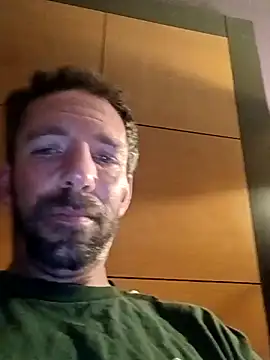 Treemandude online show from September 8, 2025, 5:01 pm