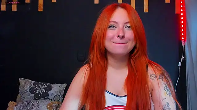 Snapshot of izyzys_baker chatting on June 19, 2026, 5:57 am izyzys baker online show from June 19, 2026, 5:57 am