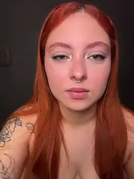 Snapshot of izyzys_baker chatting on June 18, 2026, 10:53 am izyzys baker online show from June 18, 2026, 10:53 am