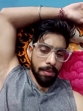 Snapshot of snigdha25 chatting on December 19, 2025, 4:42 pm snigdha25 online show from December 19, 2025, 4:42 pm