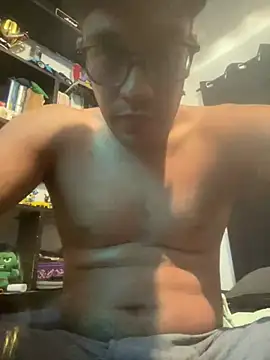 Snapshot of Magicerosxx69 chatting on June 25, 2026, 4:34 pm Magicerosxx69 online show from June 25, 2026, 4:34 pm