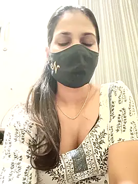 indianliza online show from March 8, 2025, 4:01 am