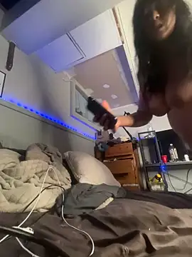 jamaicaluvv online show from February 10, 2026, 12:20 am