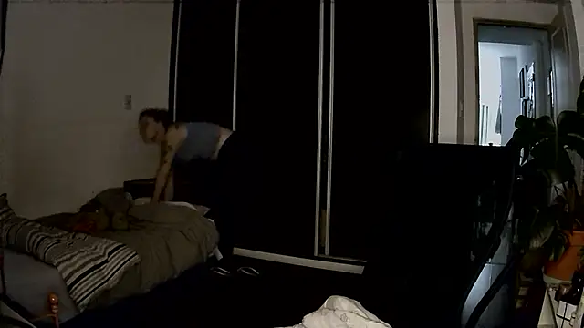 stupid babybird online show from December 20, 2025, 12:35 am