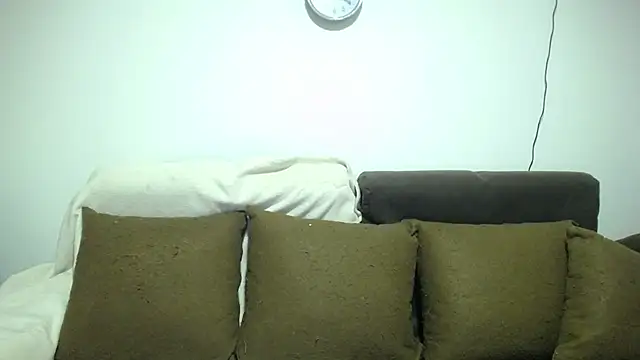 sara winehouse1 online show from February 14, 2025, 3:00 am