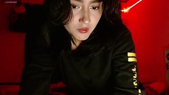 Snapshot of ludo_kitty chatting on July 6, 2026, 12:28 am ludo kitty online show from July 6, 2026, 12:28 am