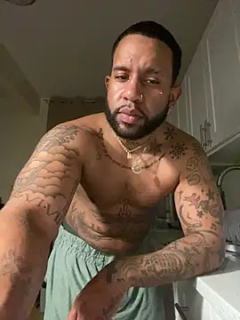 MilkyMontana online show from May 30, 2026, 1:12 am