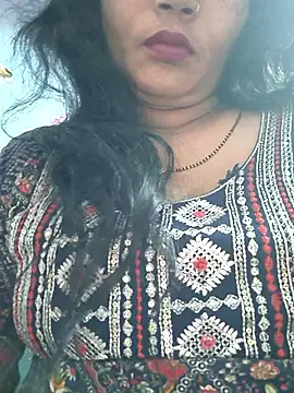 Ritasingh-0461 online show from June 3, 2026, 6:34 pm