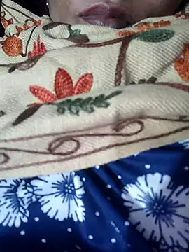 Ritasingh-0461 online show from December 3, 2025, 2:01 am