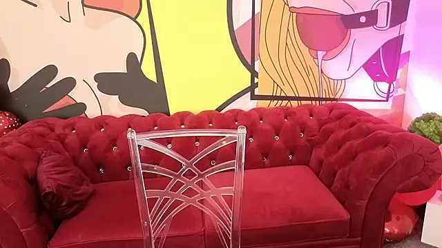 RosieMoons online show from March 18, 2026, 8:53 pm