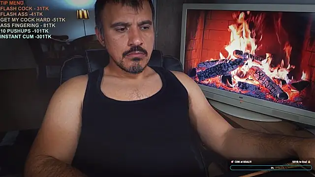 officeman7 online show from November 12, 2025, 4:11 pm