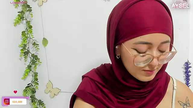 aysel elid online show from March 16, 2025, 9:37 pm