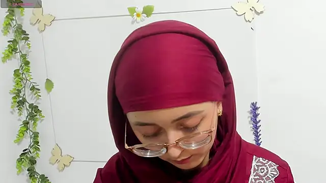 aysel elid online show from March 11, 2025, 12:44 am