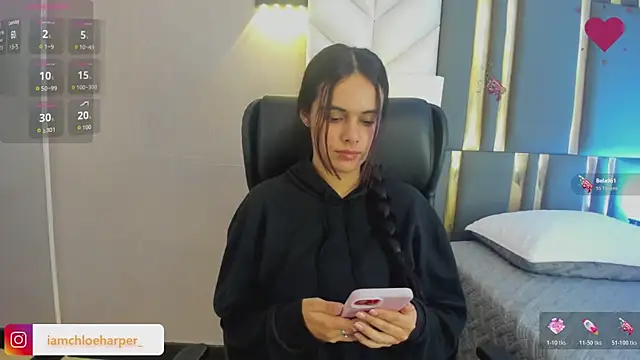 ChloeHarper  online show from August 4, 2026, 11:48 am