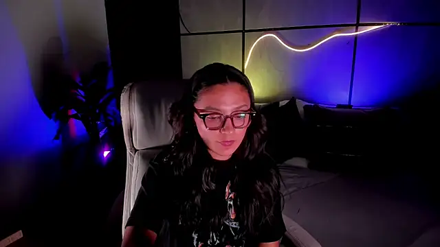 Gia Mazzon online show from February 4, 2026, 6:25 pm