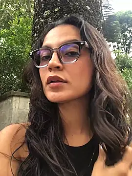 Gia Mazzon online show from June 30, 2026, 5:02 pm