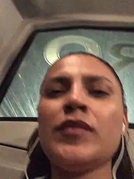 Gia Mazzon online show from March 19, 2025, 12:37 am