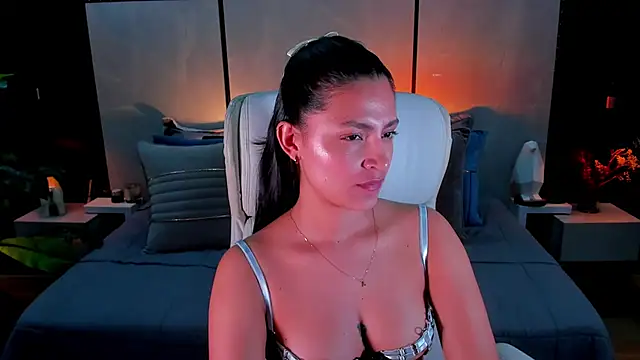 Gia Mazzon online show from March 21, 2025, 9:01 pm