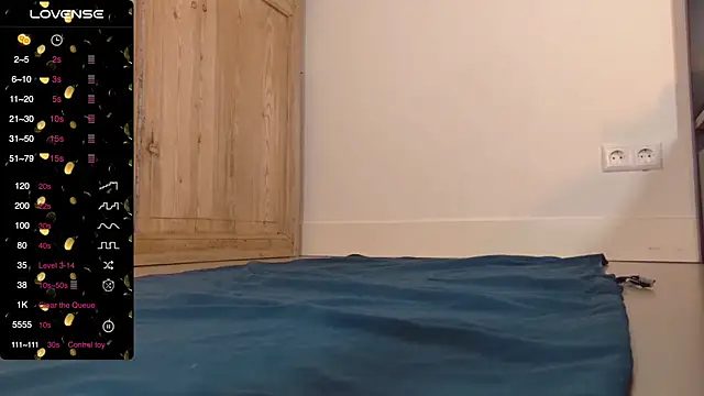 sorairosky online show from February 23, 2025, 1:42 pm