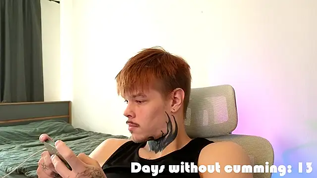 Snapshot of DENIS_HERE chatting on March 11, 2026, 11:15 am DENIS HERE online show from March 11, 2026, 11:15 am