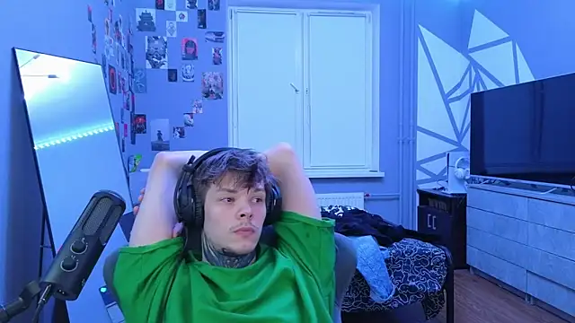 DENIS HERE online show from March 20, 2025, 3:23 am