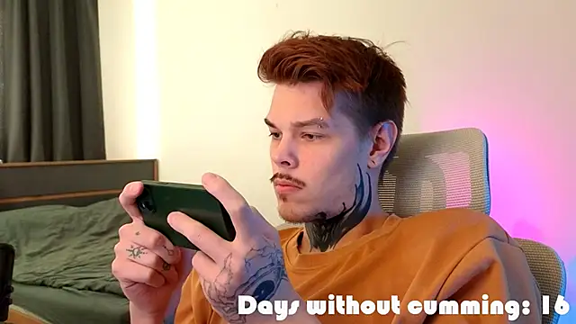 Snapshot of DENIS_HERE chatting on March 13, 2026, 1:05 pm DENIS HERE online show from March 13, 2026, 1:05 pm