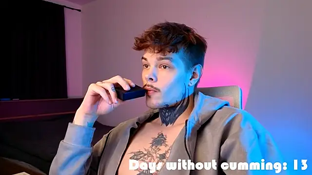 Snapshot of DENIS_HERE chatting on March 10, 2026, 5:50 pm DENIS HERE online show from March 10, 2026, 5:50 pm