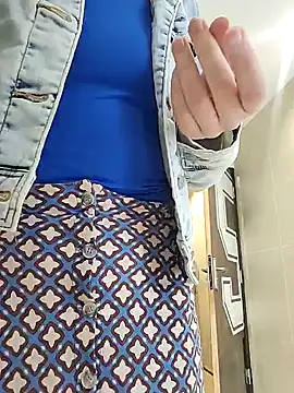 Exhibitionsplit online show from February 25, 2025, 1:00 pm