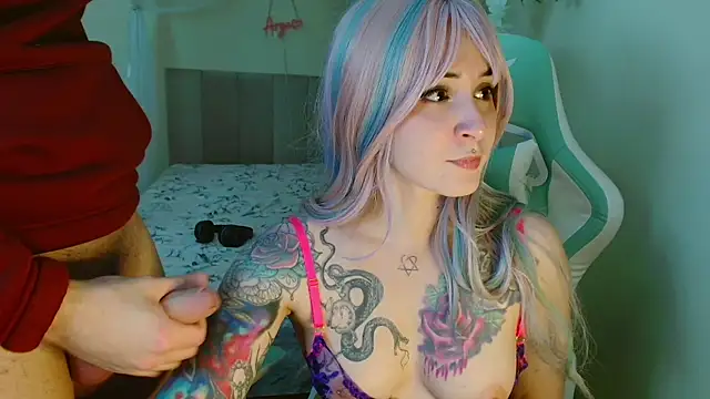 Ahrya  online show from September 15, 2025, 10:10 pm