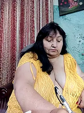 Snapshot of Nezsbudka chatting on June 30, 2026, 5:46 pm Nezsbudka online show from June 30, 2026, 5:46 pm