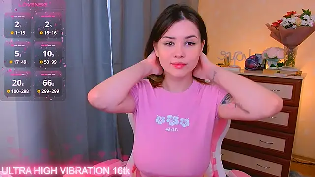 cutie mili online show from October 12, 2025, 6:15 am