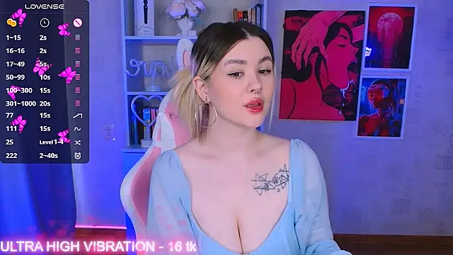 cutie mili online show from March 16, 2025, 8:32 am