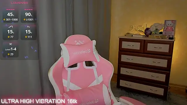 cutie mili online show from March 28, 2026, 10:38 am