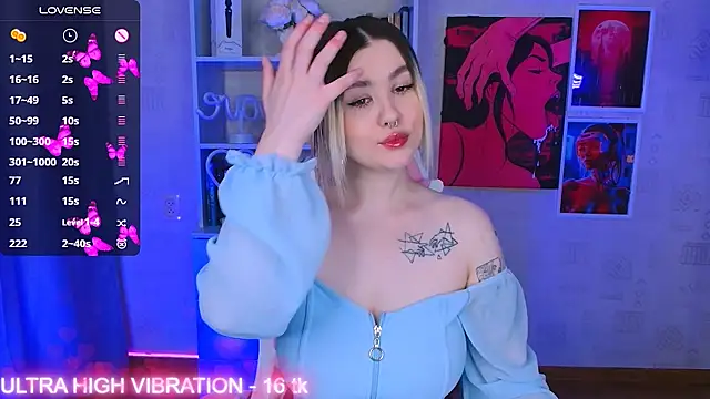 cutie mili online show from March 16, 2025, 5:03 am